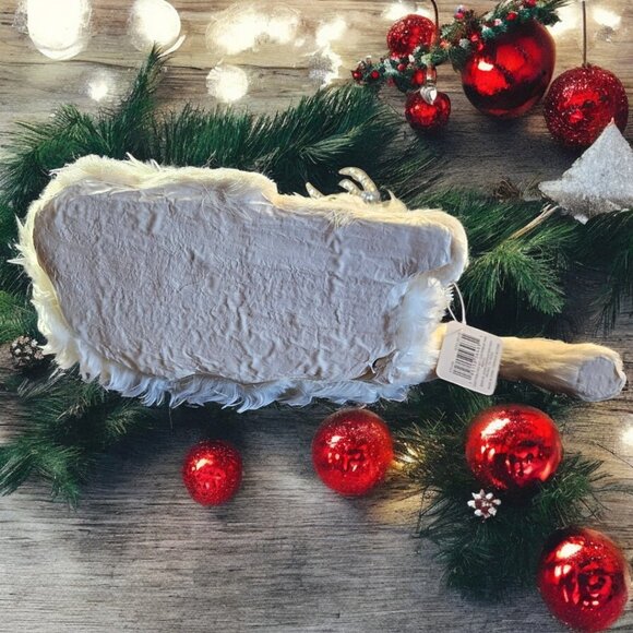 White Fur Sitting Deer - Sparkle Antlers - Christmas Collar - Home Decor - Picture 5 of 6